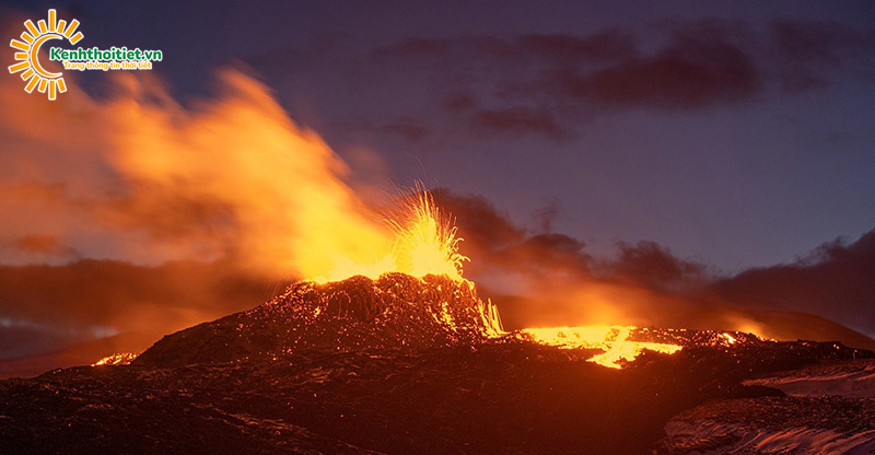 Núi lửa là gì? Sự hình thành của núi lửa trên Trái Đất