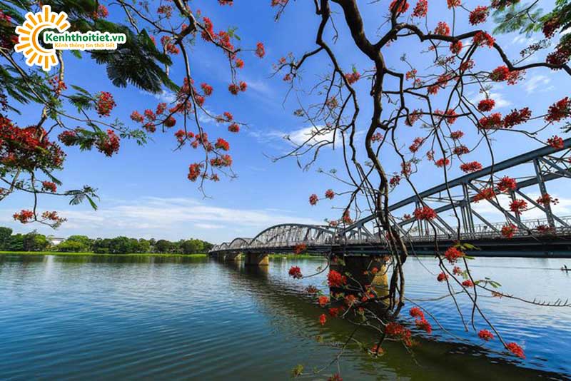 Sông Hương ở Thừa Thiên Huế